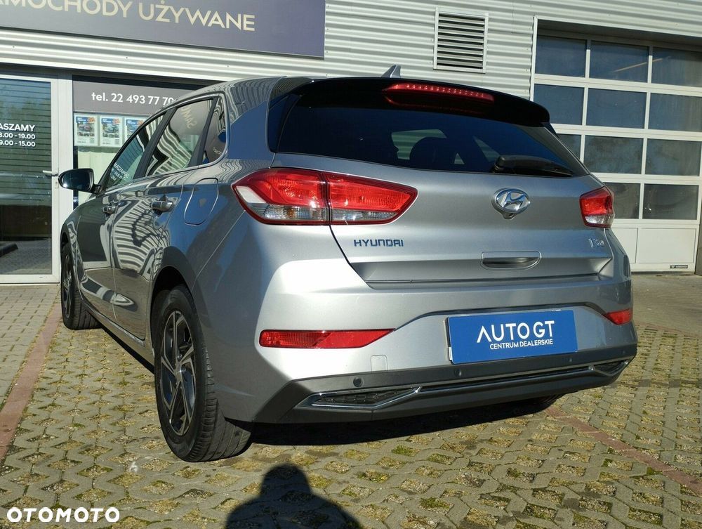 Hyundai i30 1.5 DPI Smart - 24