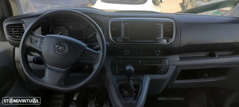 Opel Vivaro Longa Flexcab - 10