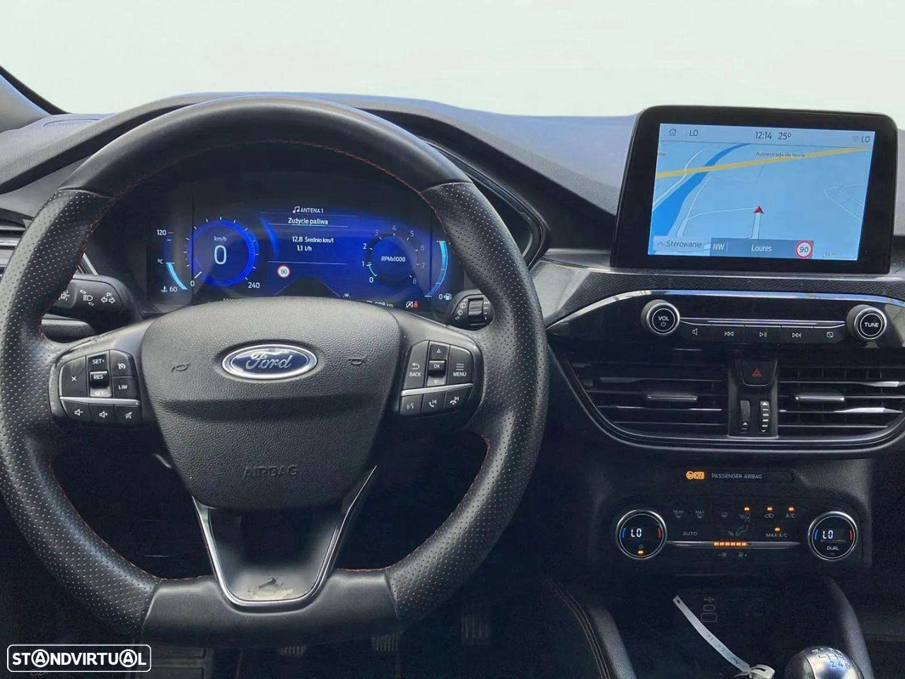 Ford Kuga - 10