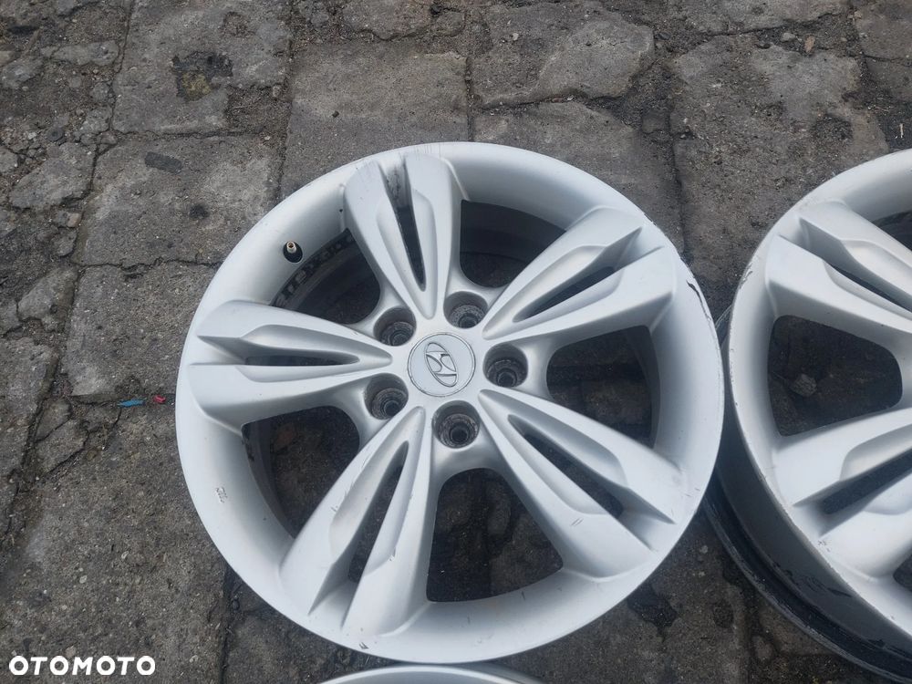 HYUNDAI IX35 FELGI ALUMINIOWE R17 6.5J RT48 5X114.3 OE 52910-2Y200 PROSTE! - 2
