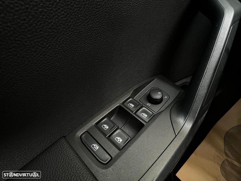 SEAT Arona 1.0 TSI Style - 39