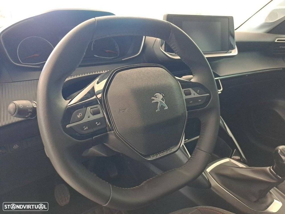 Peugeot 208 1.2 PureTech Active Pack - 12