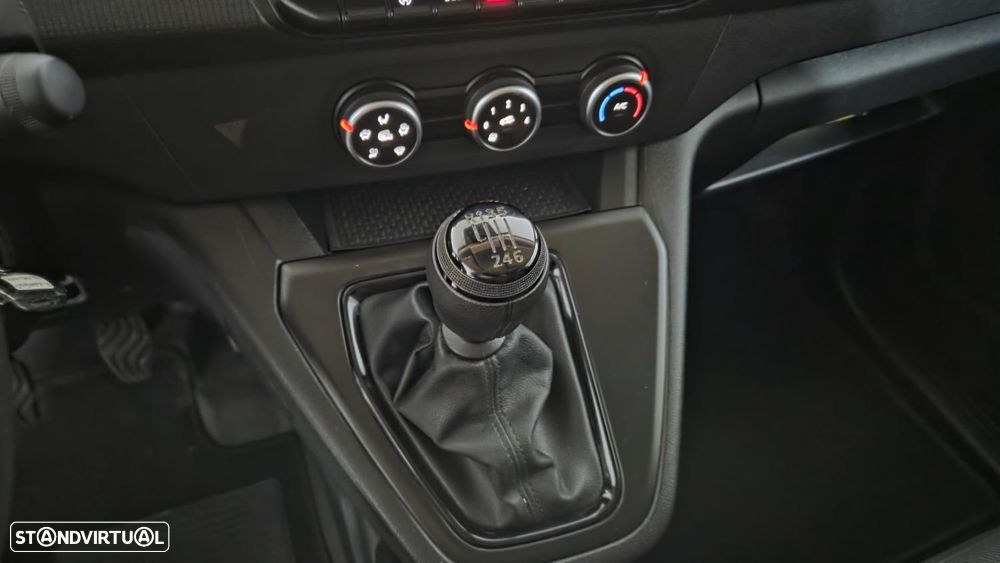 Renault Kangoo 1.5 Blue Dci L1 Advance - 11