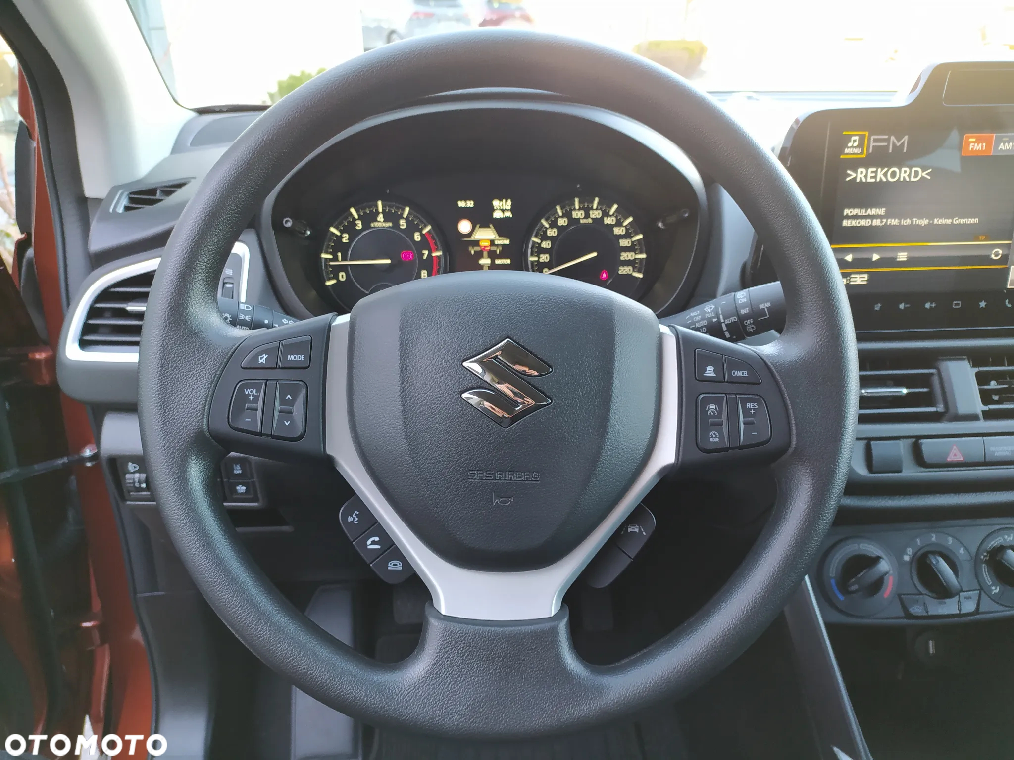 Suzuki SX4 S-Cross 1.4 SHVS Premium SP - 24