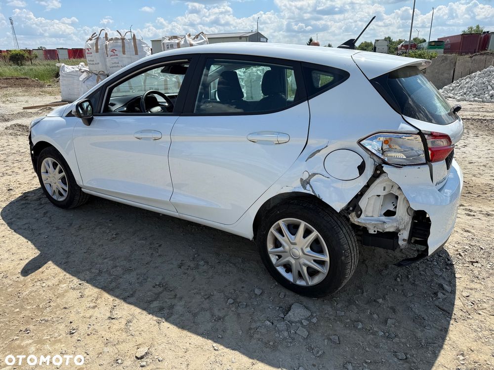 Ford Fiesta - 5
