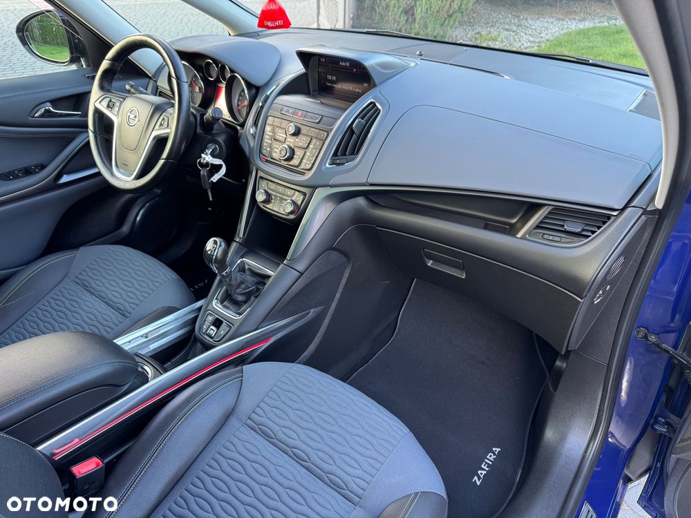 Opel Zafira Tourer 2.0 CDTI Edition - 16
