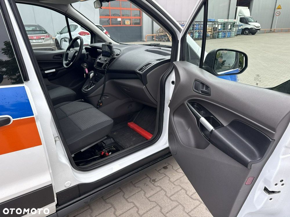 Ford Transit Connect - 13