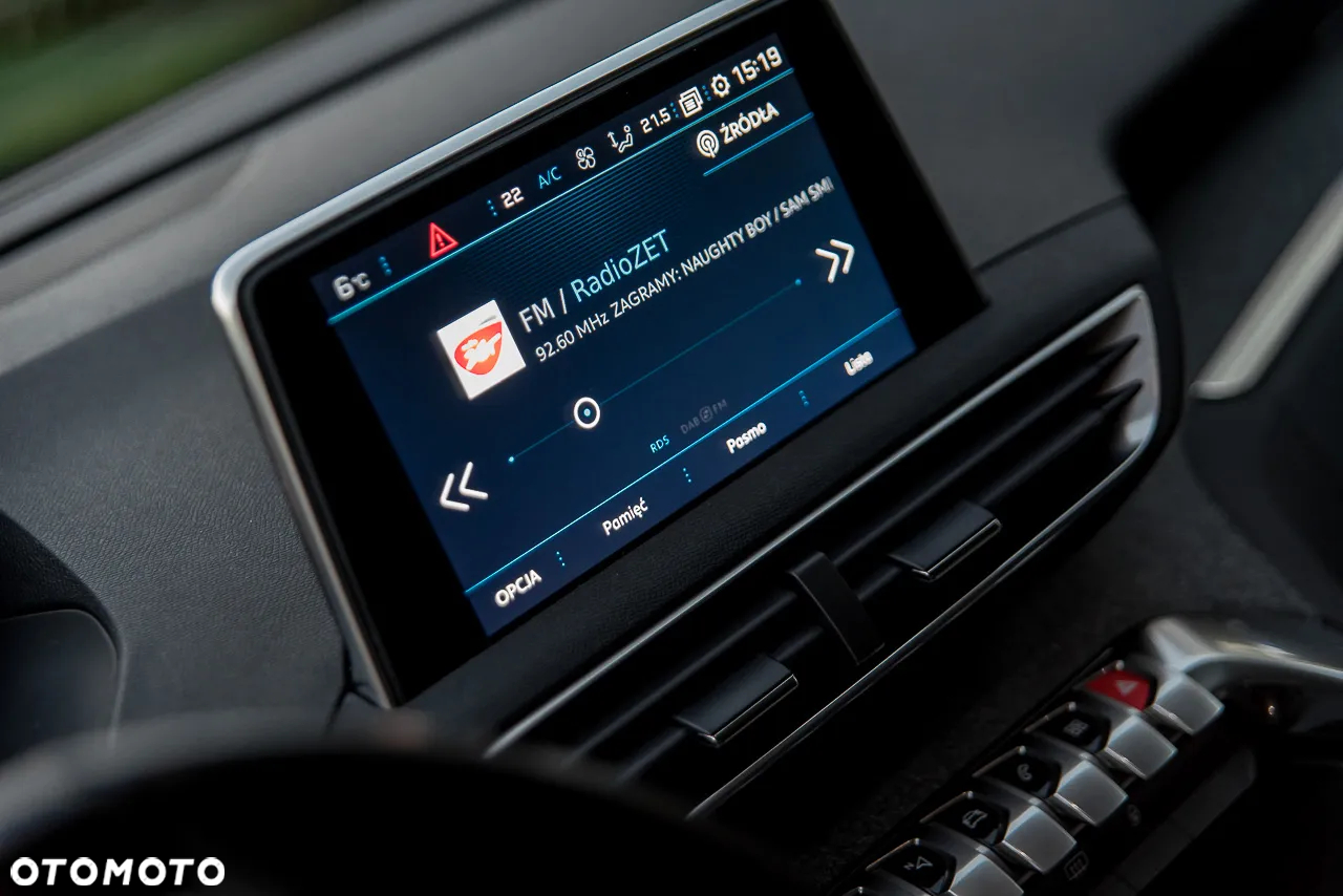 Peugeot 5008 1.2 PureTech Allure Pack S&S - 19