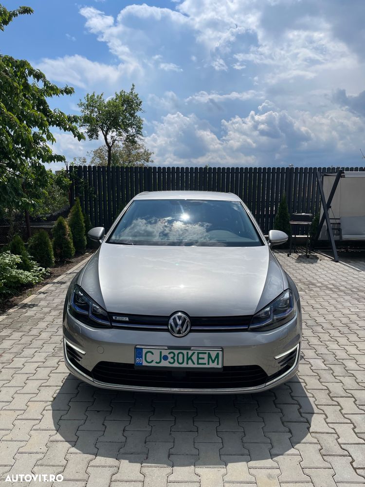 Volkswagen e-Golf - 2