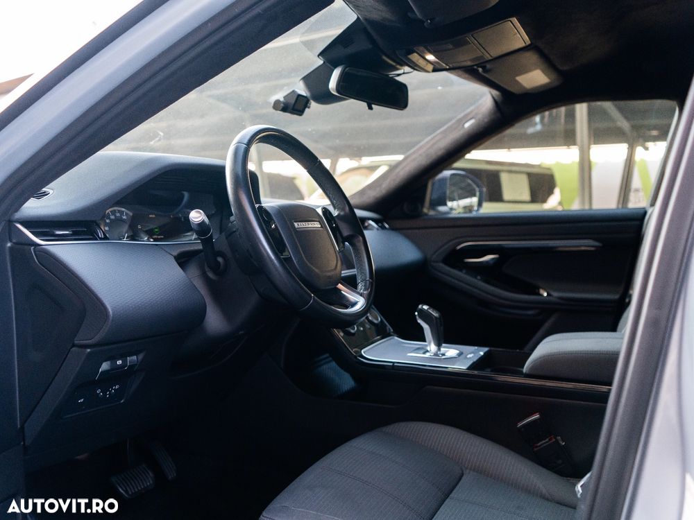 Land Rover Range Rover Evoque - 26