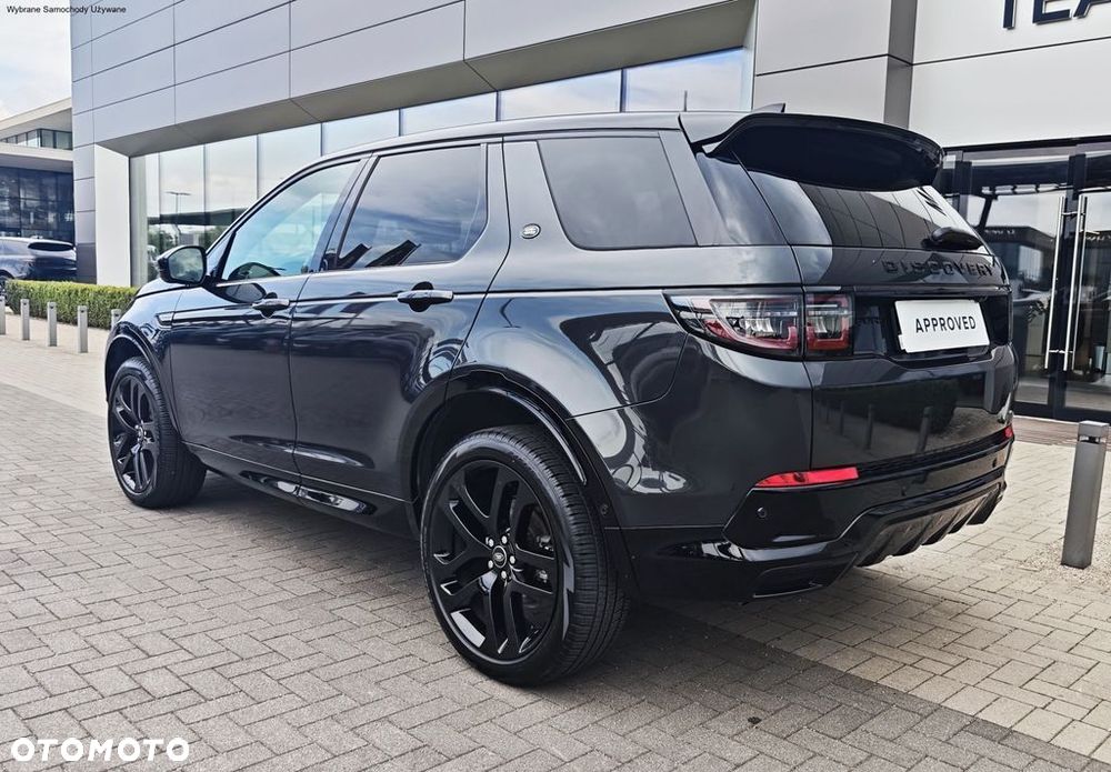 Land Rover Discovery Sport - 8