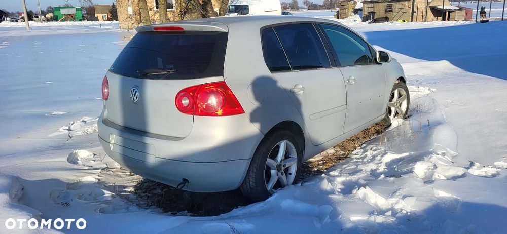 Volkswagen Golf 1.9 TDI Sportline - 1