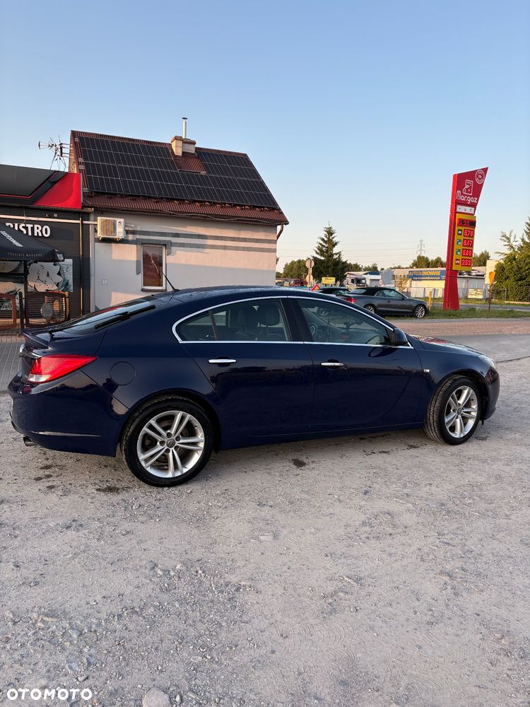 Opel Insignia 1.6 T Cosmo - 4