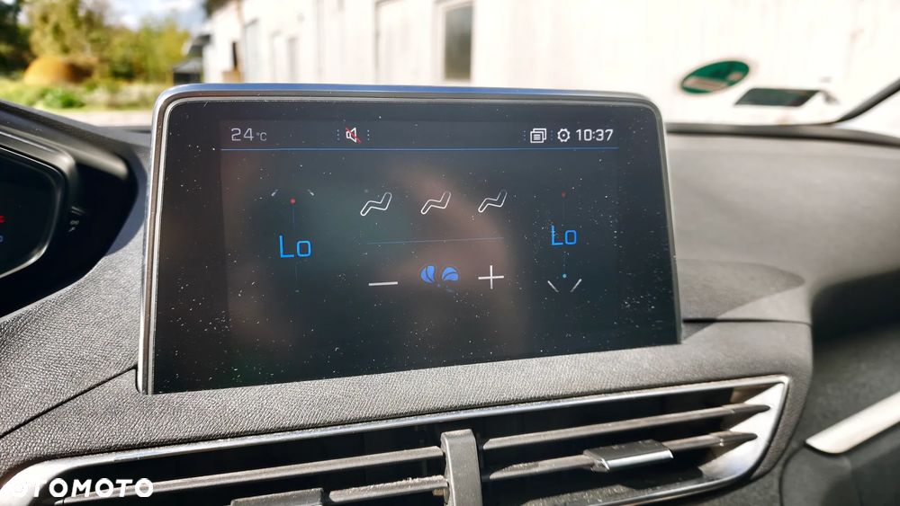 Peugeot 5008 1.2 PureTech Allure S&S EAT8 - 16