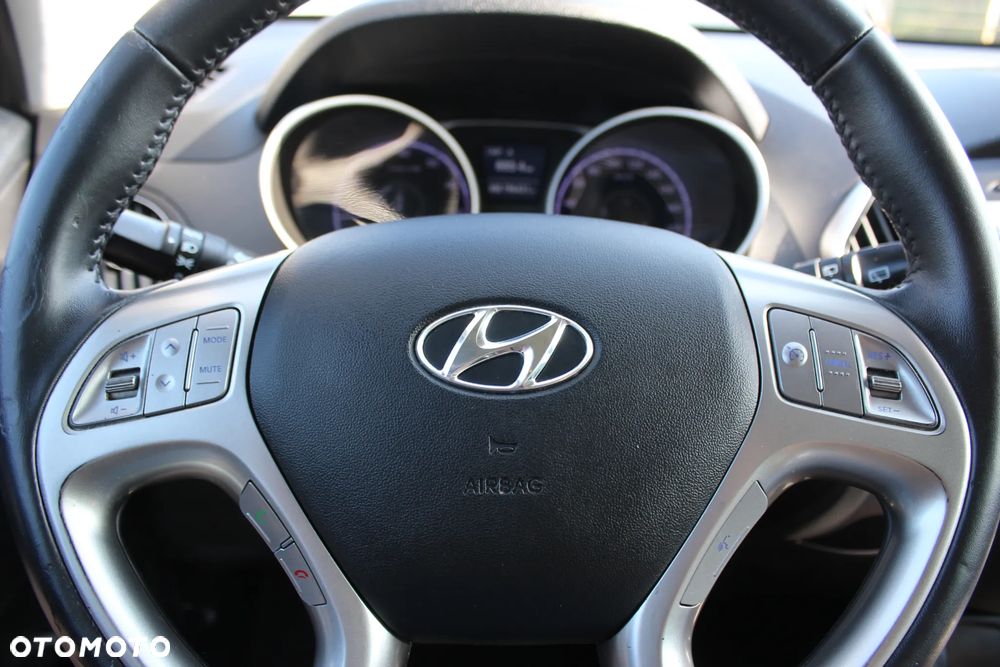 Hyundai ix35 1.6 GDI Premium 2WD - 18