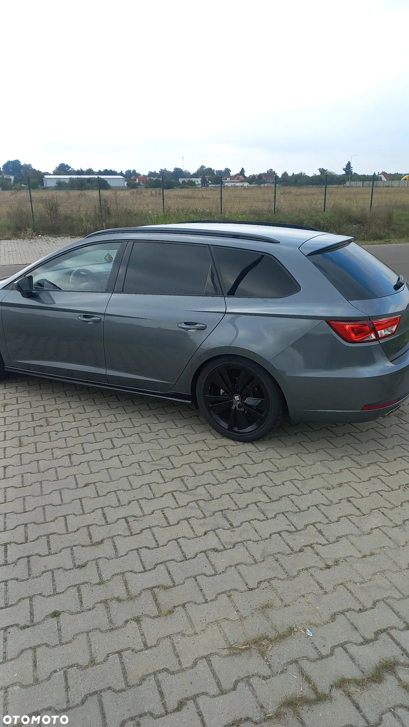 Seat Leon ST 2.0 TDI Start&Stop DSG FR - 18