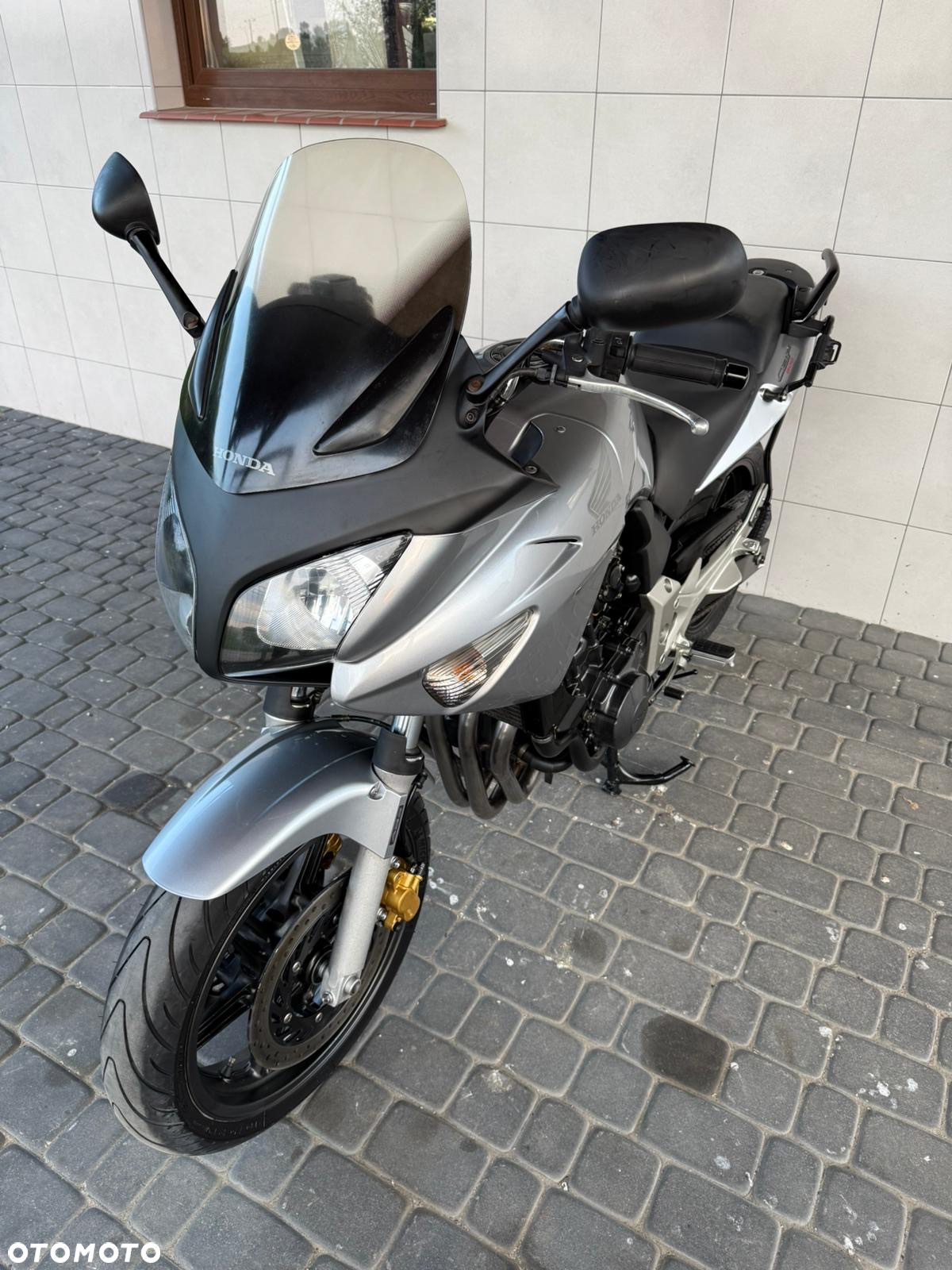 Honda CBF - 11