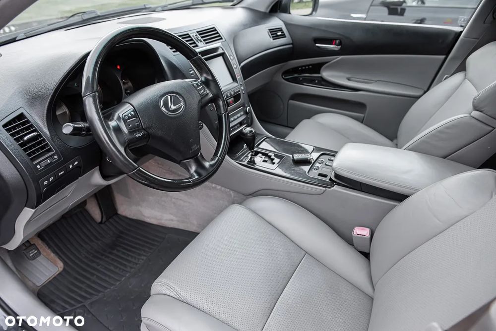 Lexus GS 300 Executive Line - 16