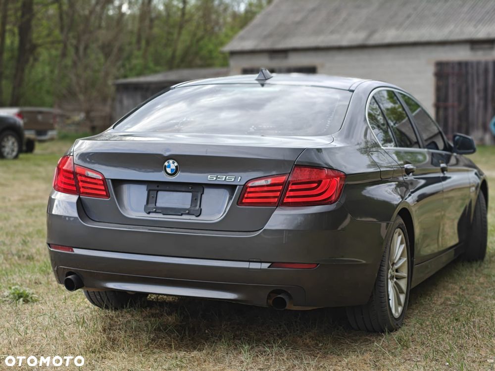 BMW Seria 5 535i Luxury Line - 10