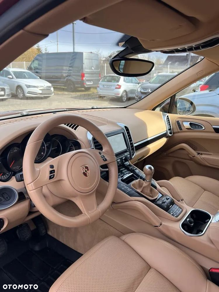 Porsche Cayenne Standard - 11