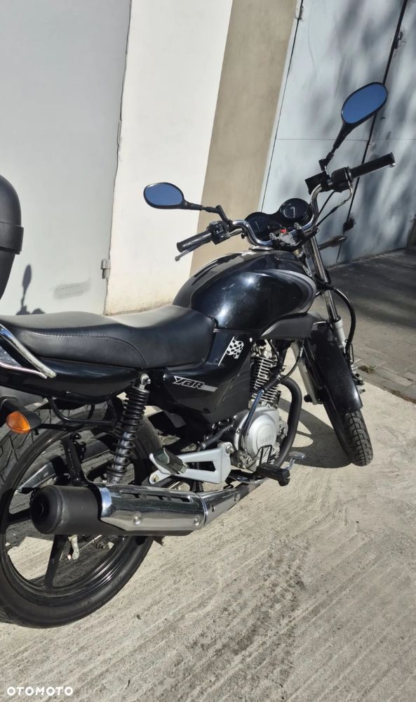 Yamaha YBR - 6