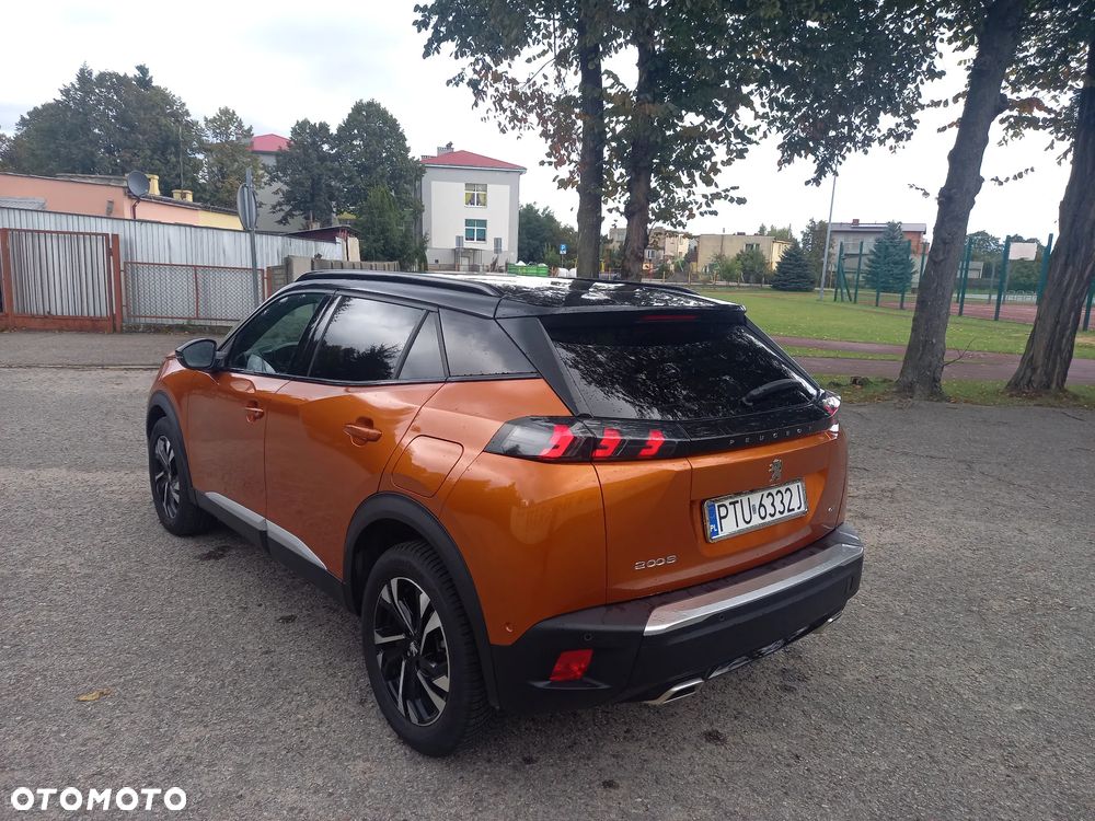 Peugeot 2008 1.2 PureTech GT Line S&S - 11