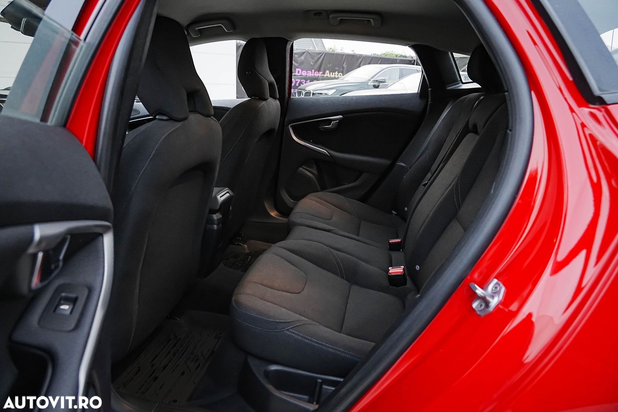 Volvo V40 - 14