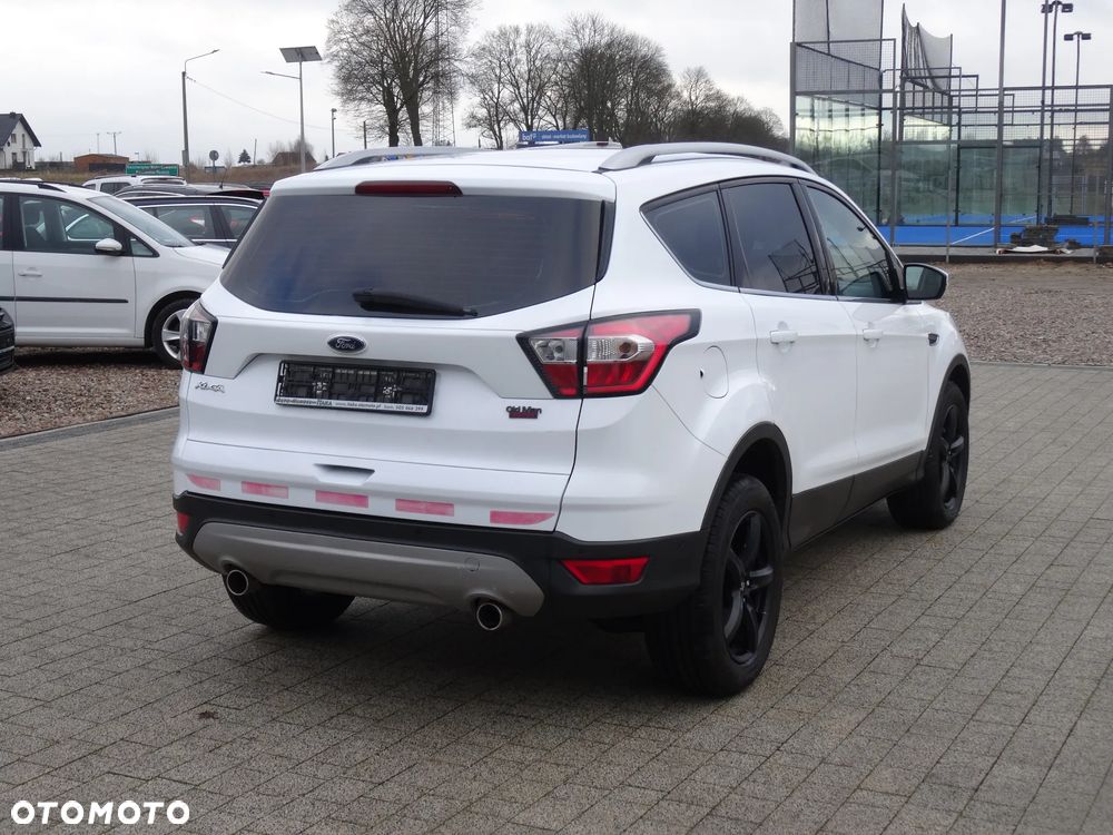 Ford Kuga - 11