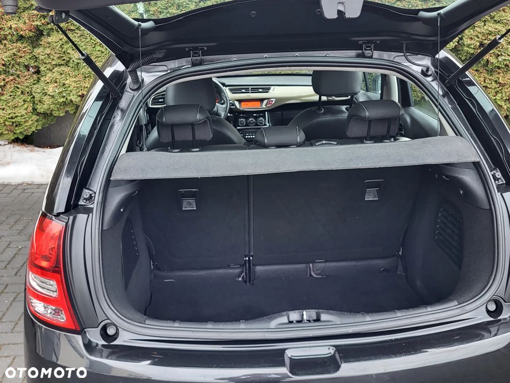 Citroën C3 VTi 95 Exclusive - 25