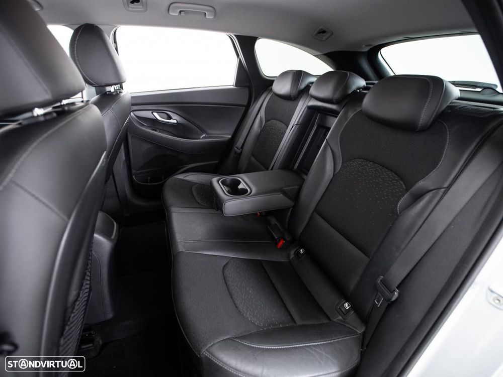 Hyundai i30 SW - 9