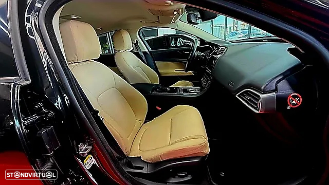 Jaguar XE 2.0 D Prestige Aut. - 17