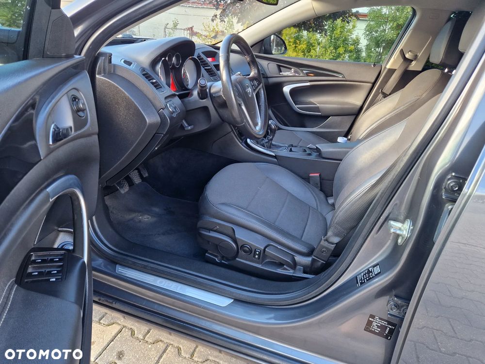 Opel Insignia - 31