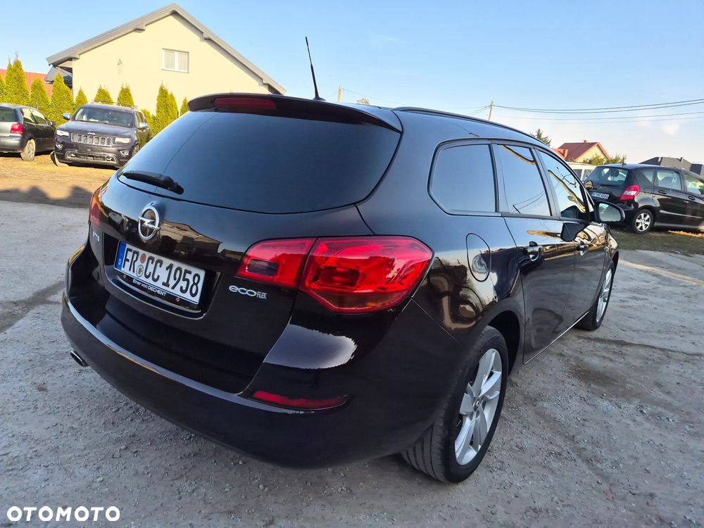 Opel Astra 1.4 Turbo - 19