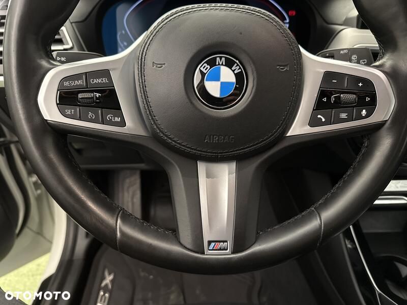 BMW X3 xDrive20d mHEV - 14