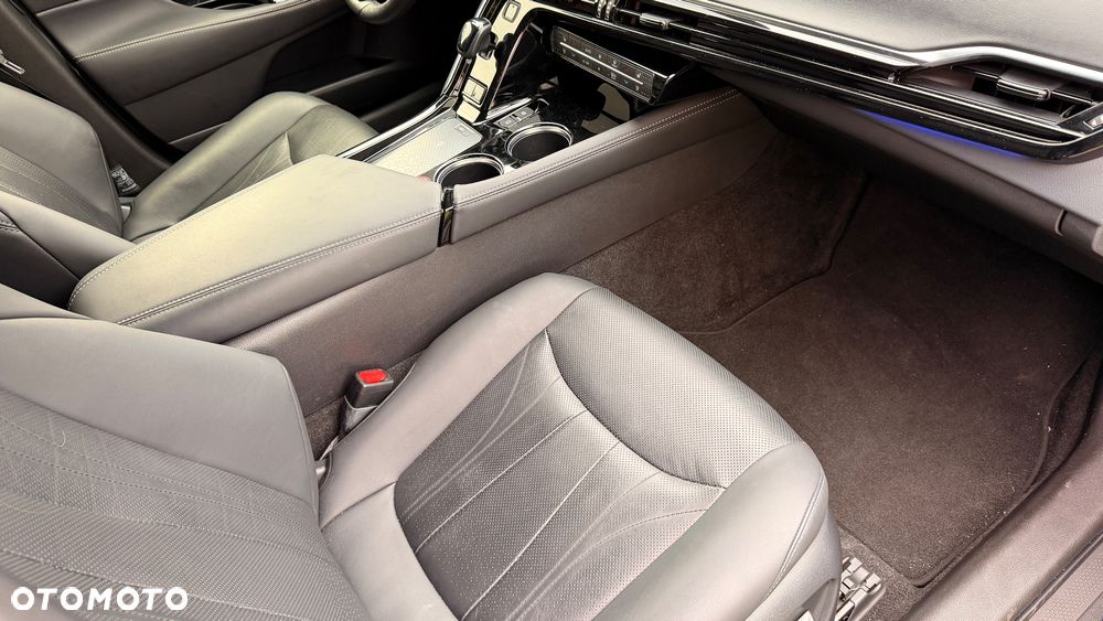 Toyota Mirai Executive - 5