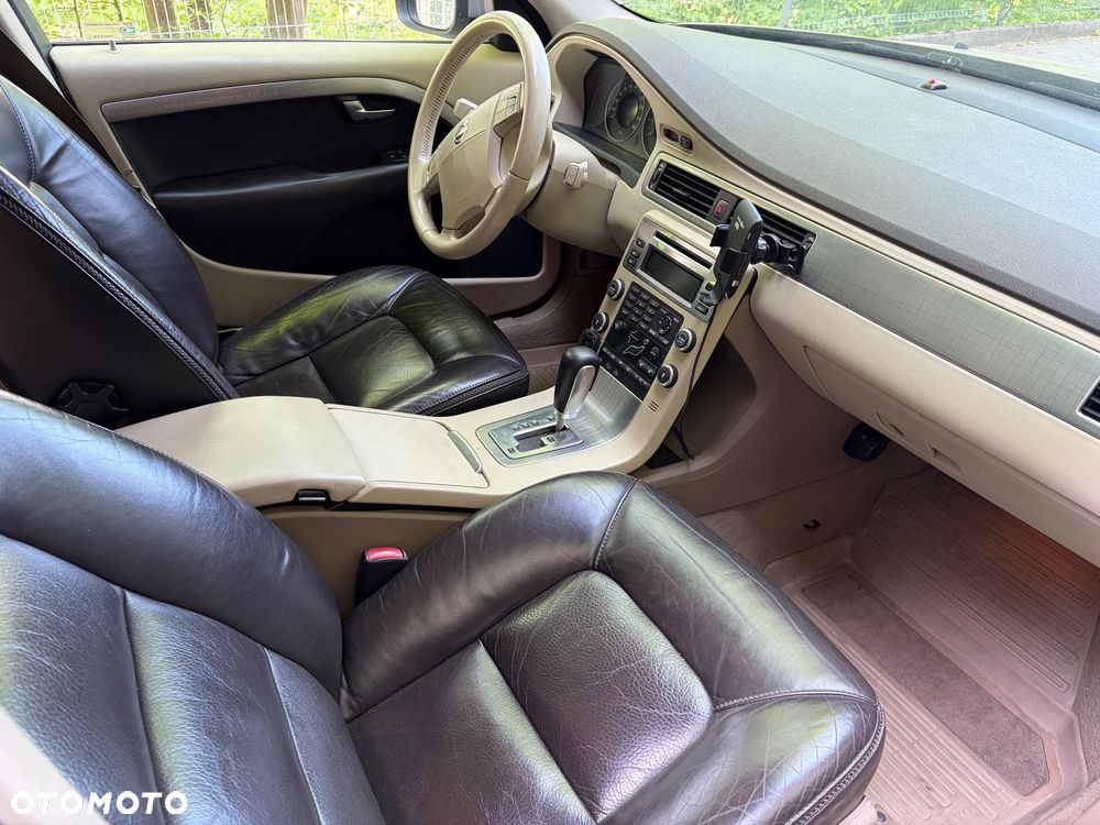 Volvo XC 70 3.2 AWD Momentum - 7
