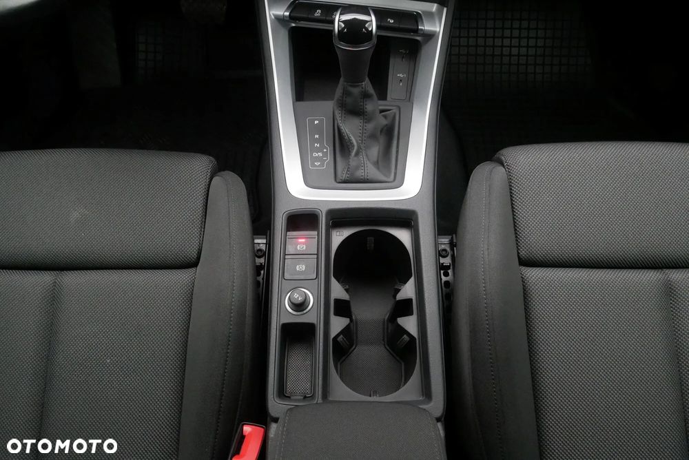 Audi Q3 - 17