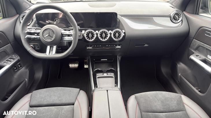 Mercedes-Benz GLA - 7