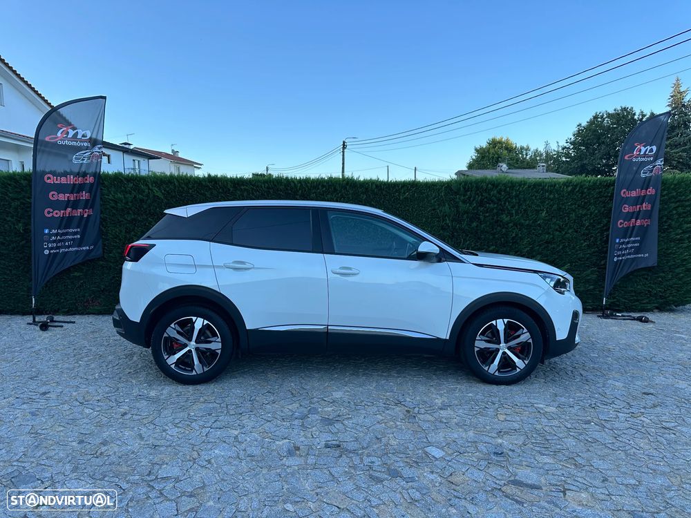 Peugeot 3008 PureTech 130 Stop & Start GPF Allure - 4