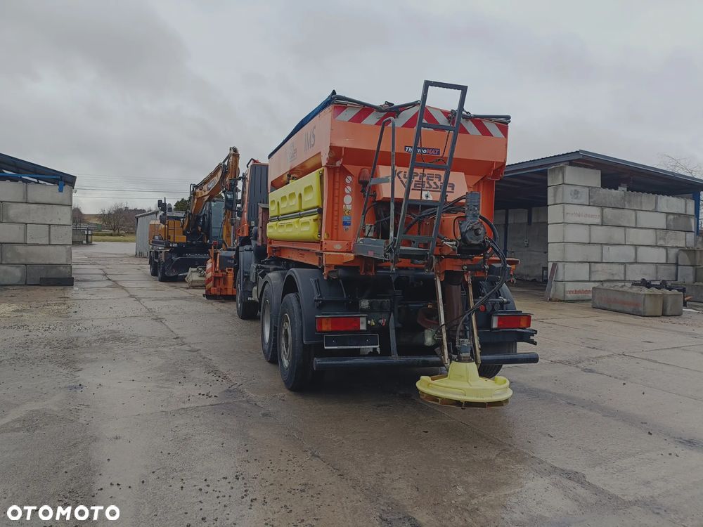 Iveco TRAKKER 410 6x4 / 6x6 Wywrotka / Piaskarka - 12