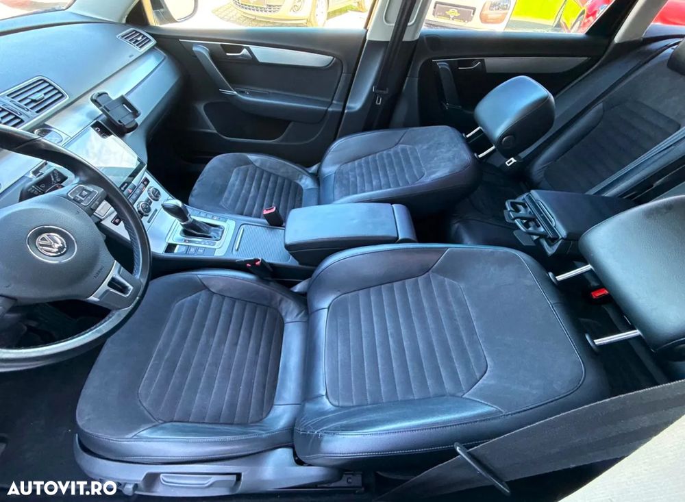 Volkswagen Passat 2.0 TDI BlueMotion Technology DSG Highline - 20