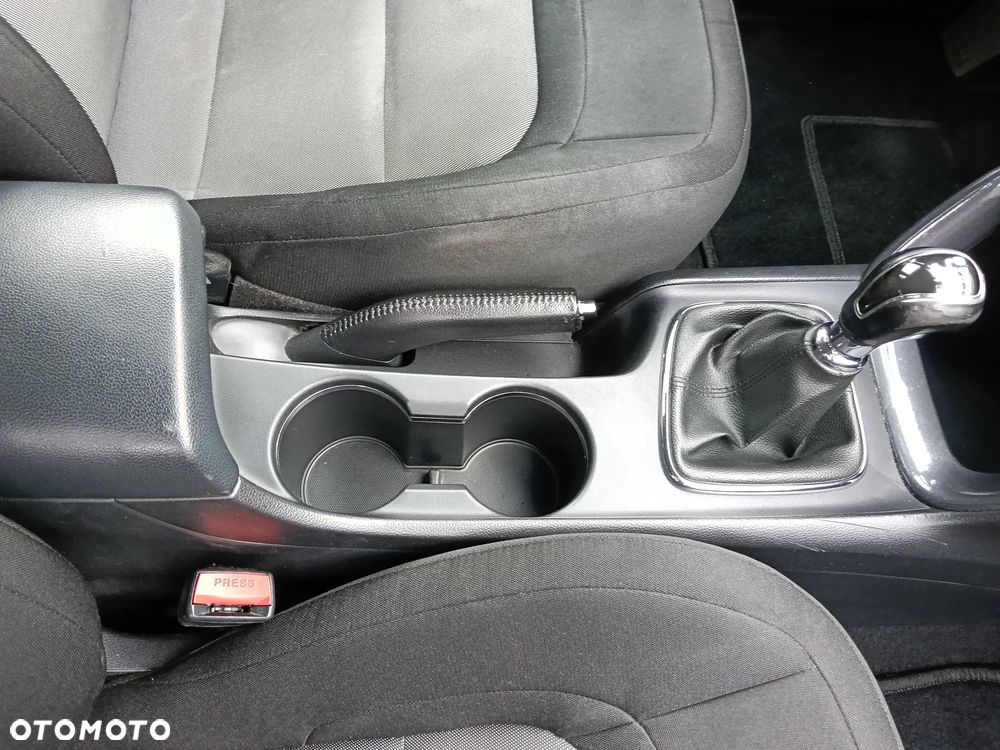 Kia Ceed 1.6 CRDi L - 28