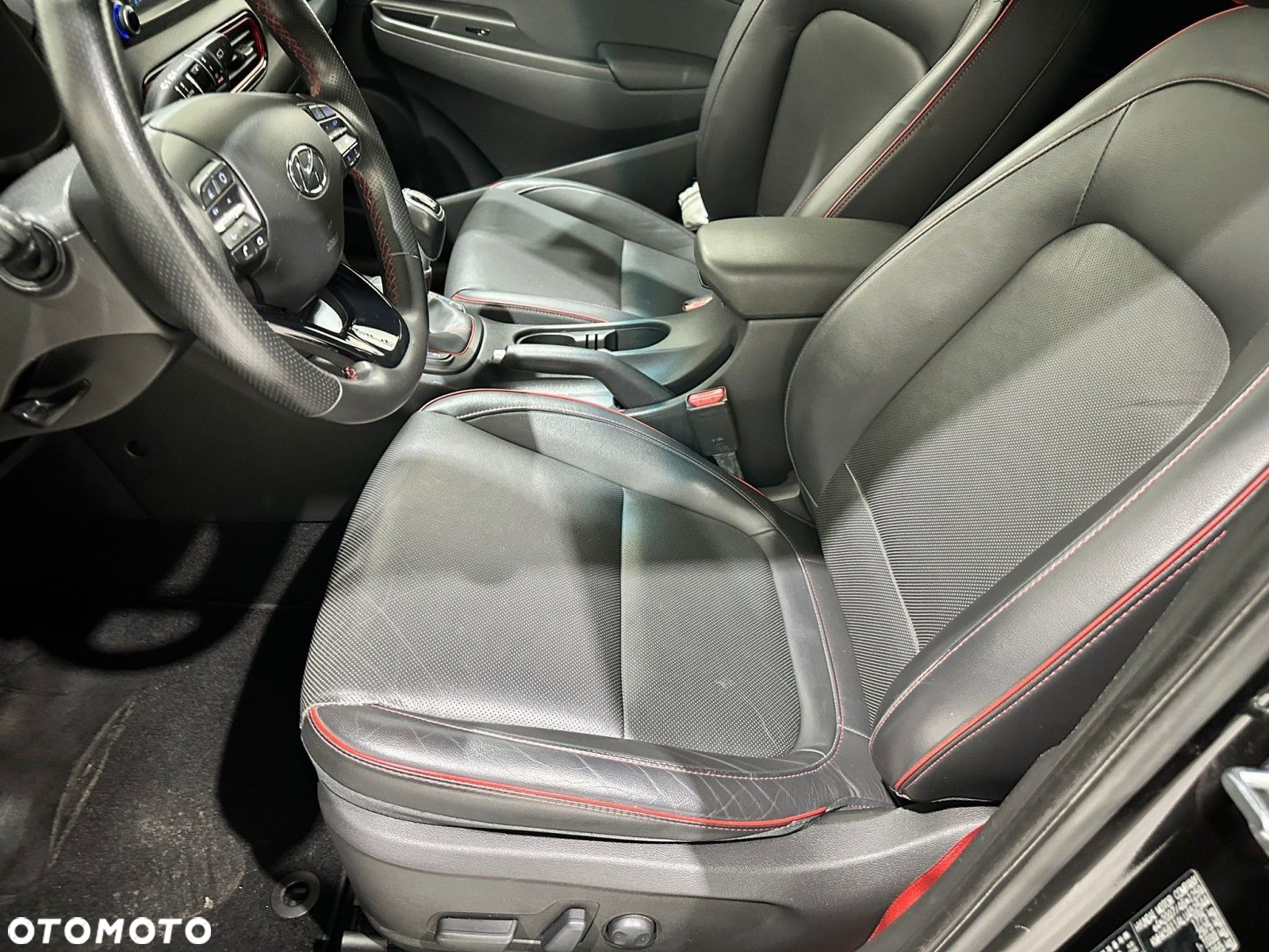 Hyundai Kona - 26