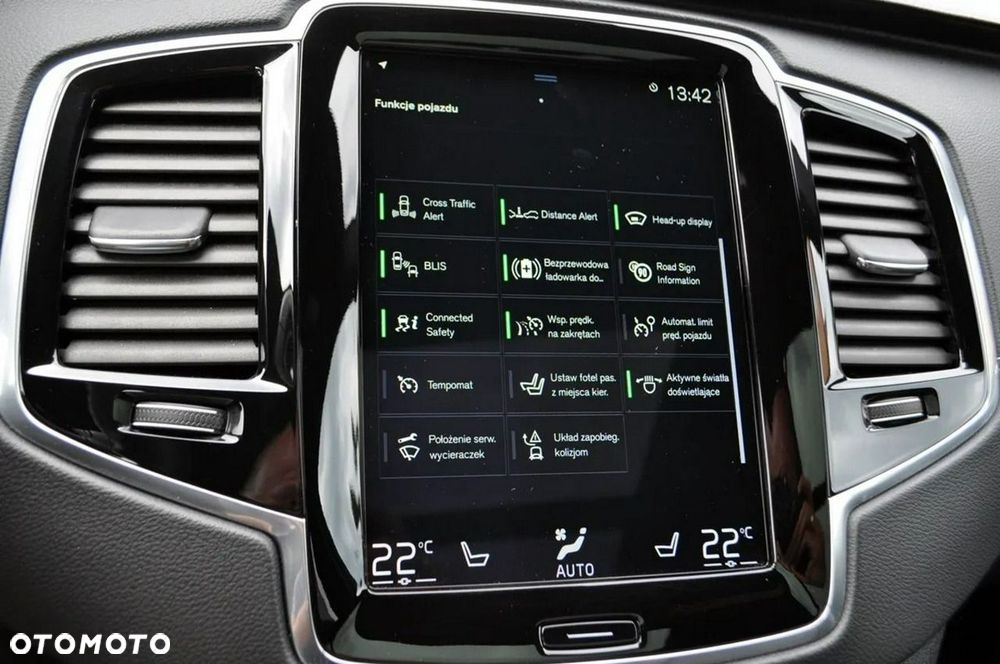 Volvo XC 90 T8 AWD Plug-In Hybrid R-Design 7os - 26