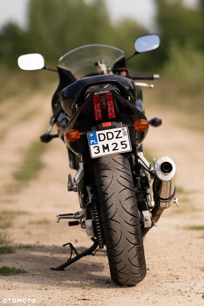 Suzuki SV - 5