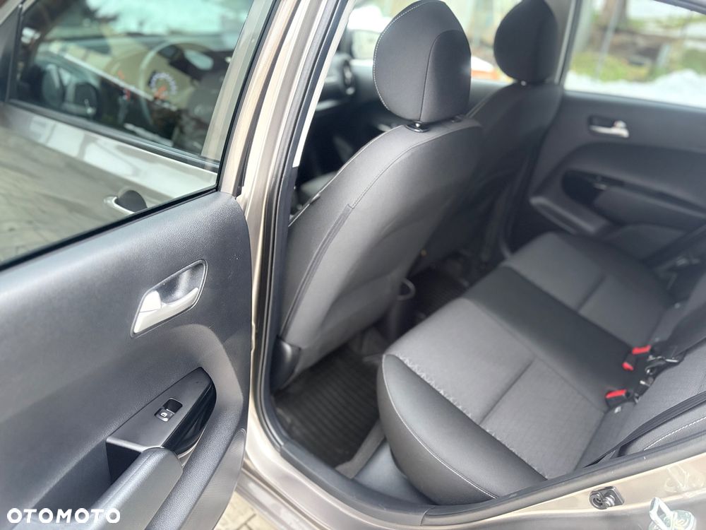 Kia Picanto - 19