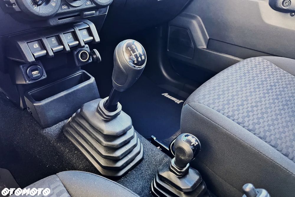 Suzuki Jimny 1.5 Elegance - 7
