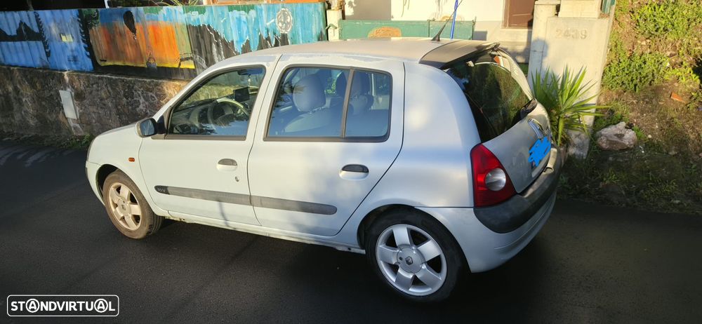 Renault Clio 1.2 16V Best Years - 4