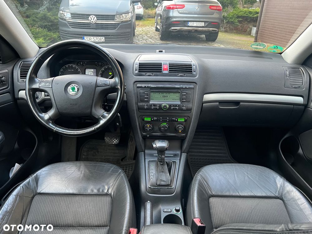 Skoda Octavia 2.0 FSI Automatik Ambiente - 10