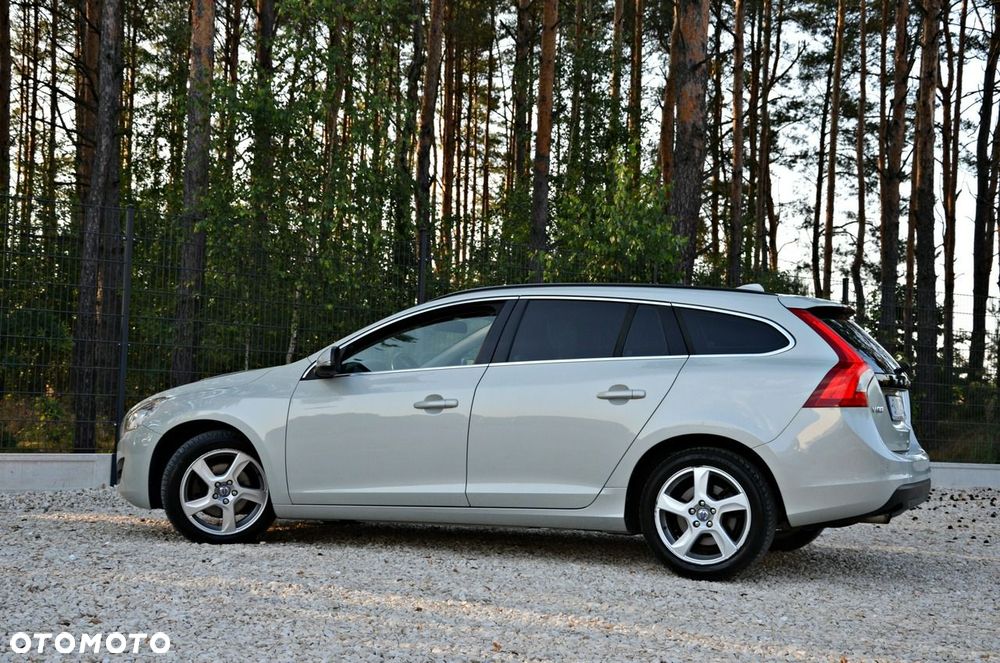 Volvo V60 D3 Summum - 22
